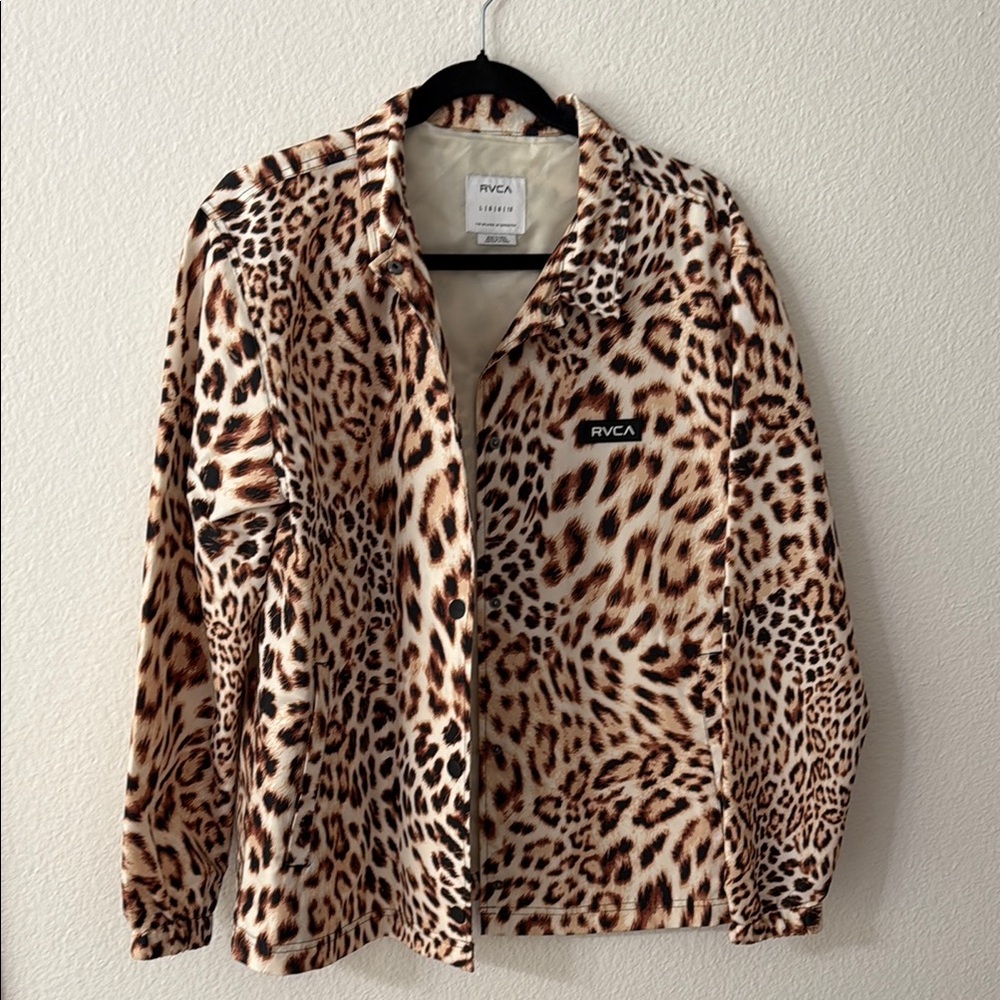 RVCA leopard statement rain coat/jacket NWT size L